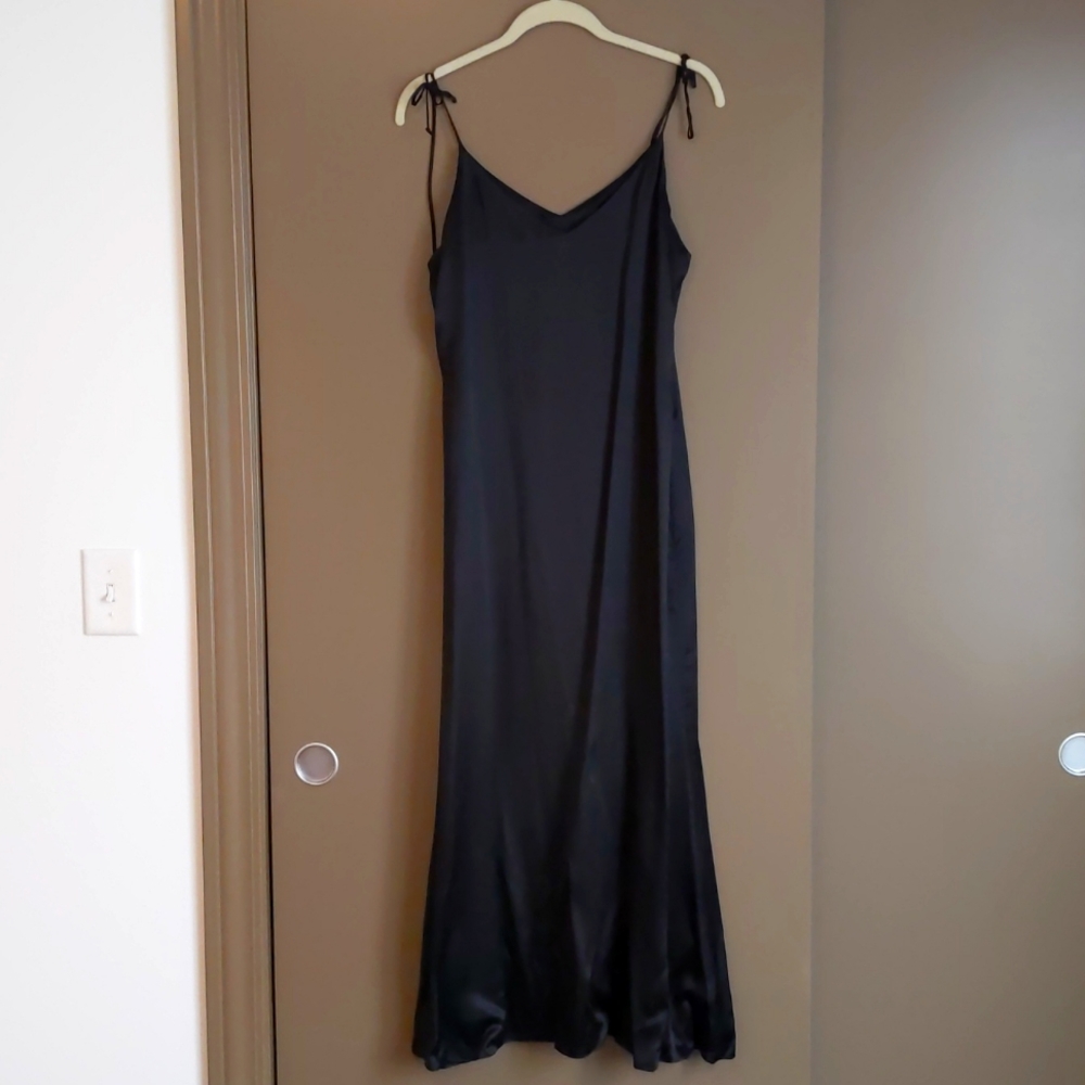 Reformation 💯 Silk Slip Dress